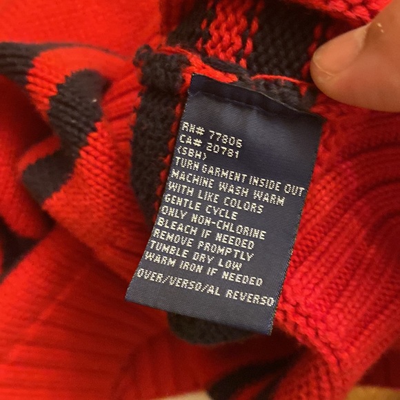 Tommy Hilfiger men's red stripes sweater - Picture 6 of 6